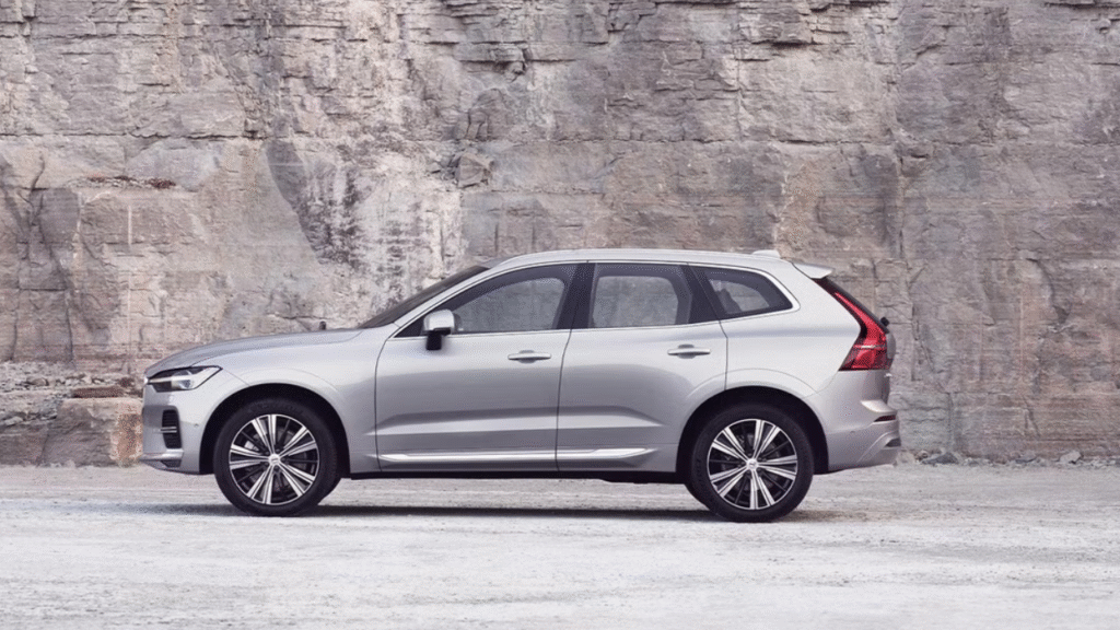 2025 Volvo XC60 Facelift Launched in India: Price, Features, Specs, and More